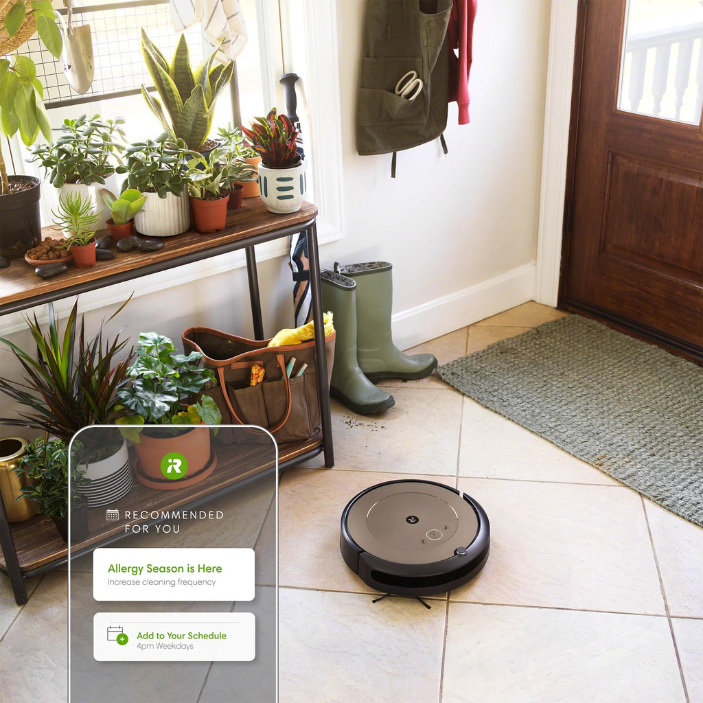 Wi-Fi Connected Self-Emptying Robot Vacuum K903