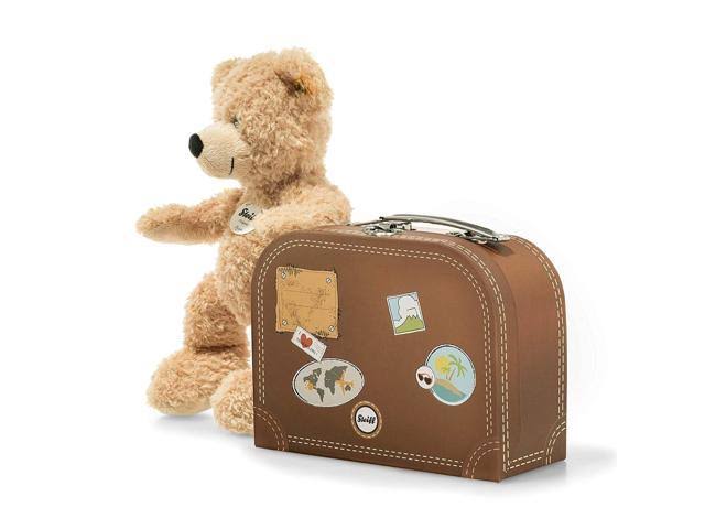Fynn in Suitcase S233