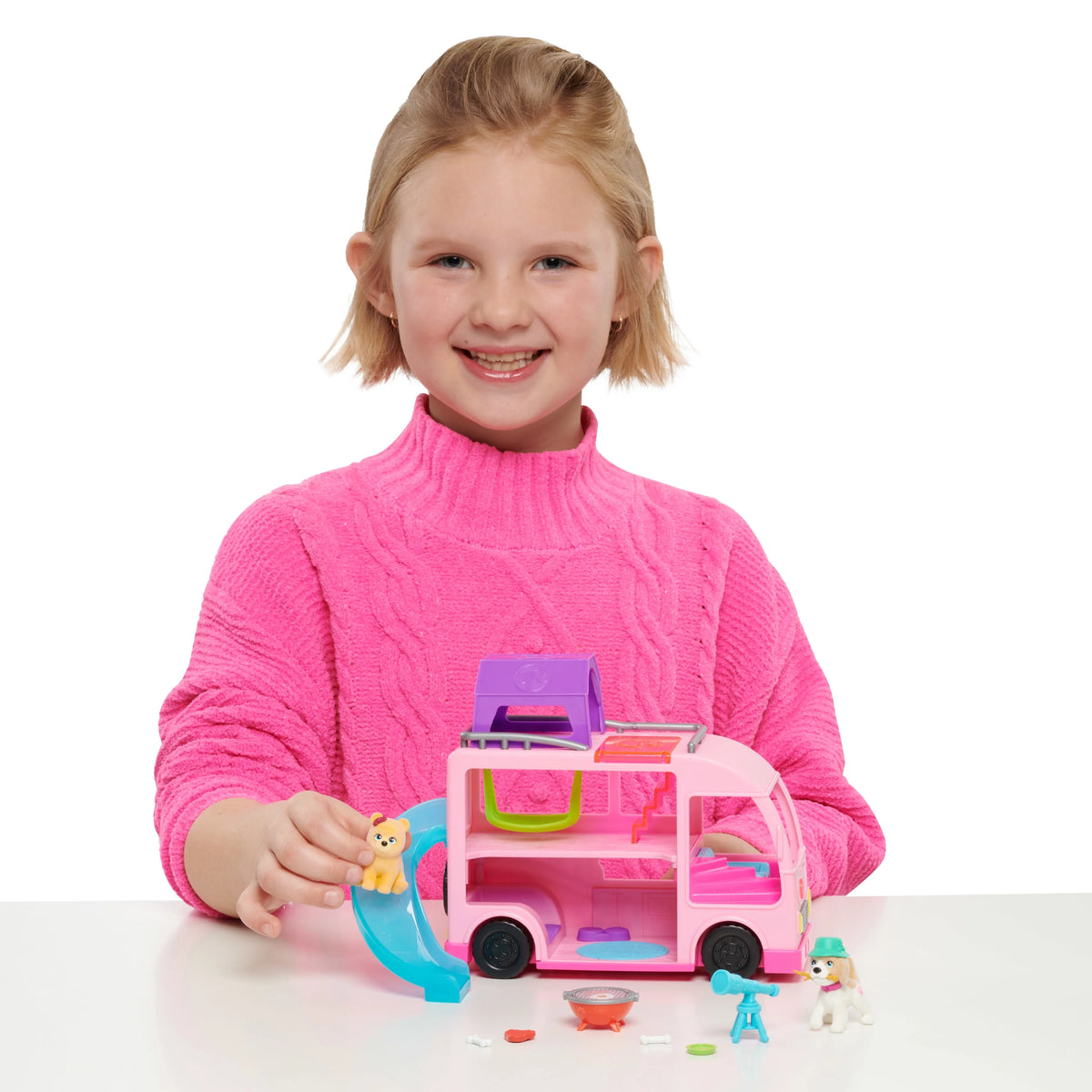 11-pieces Toy Figures and Playset U2121