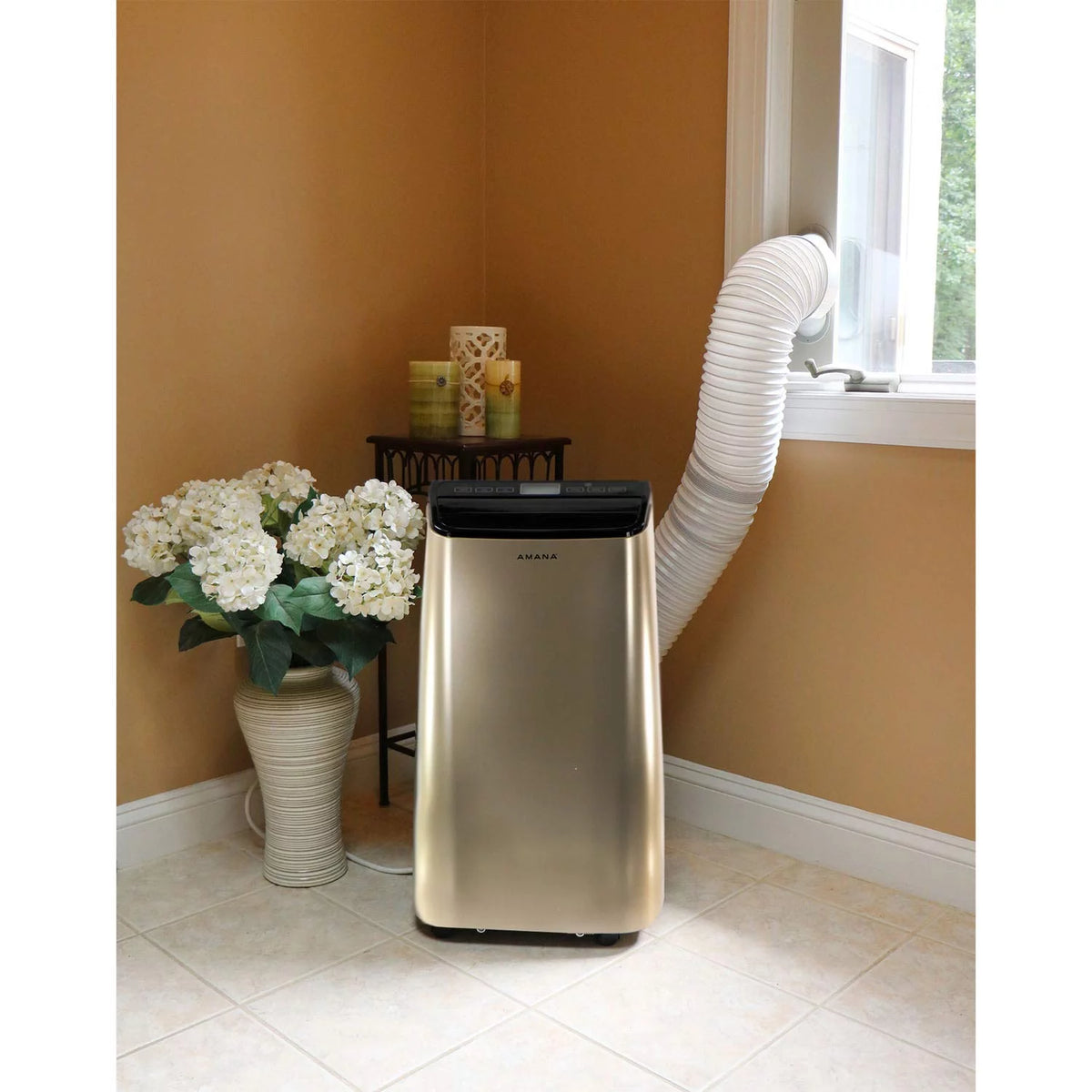 12,000 BTU Portable Air Conditioner with Remote Control O569