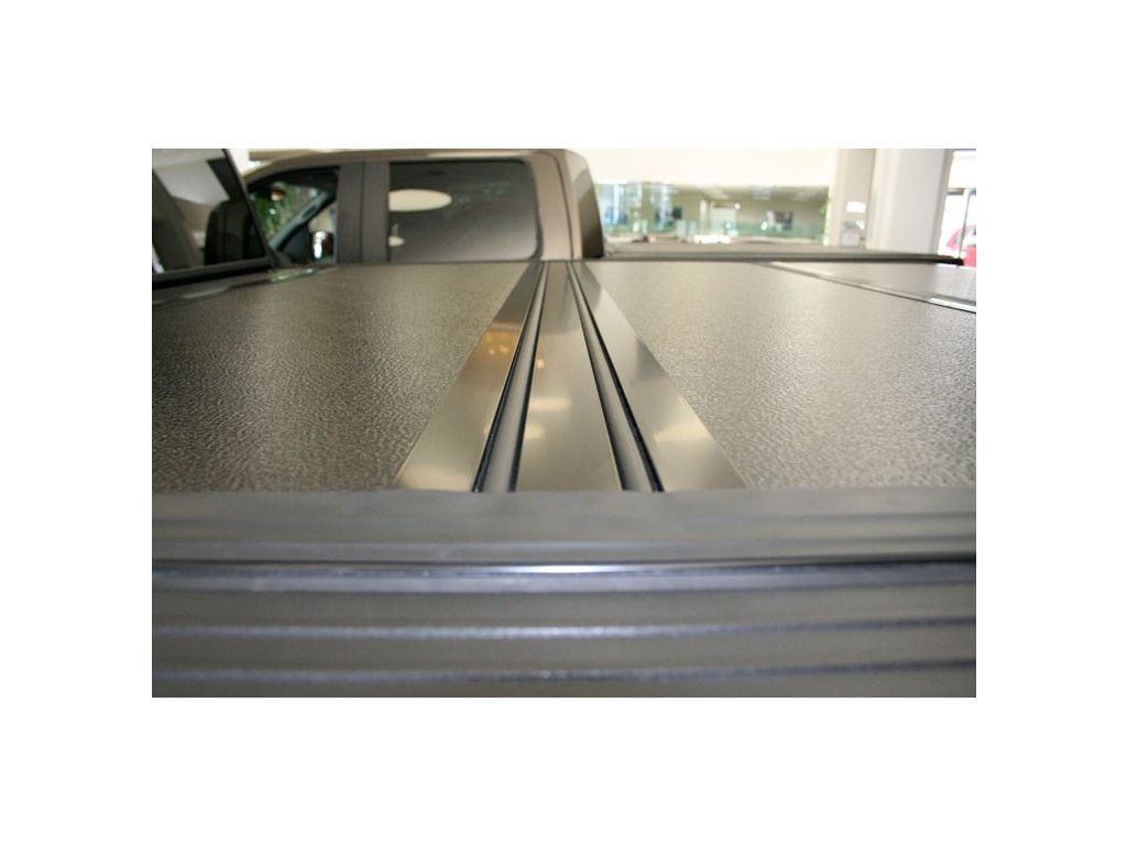 Hard Folding Truck Bed Tonneau Cover O974652